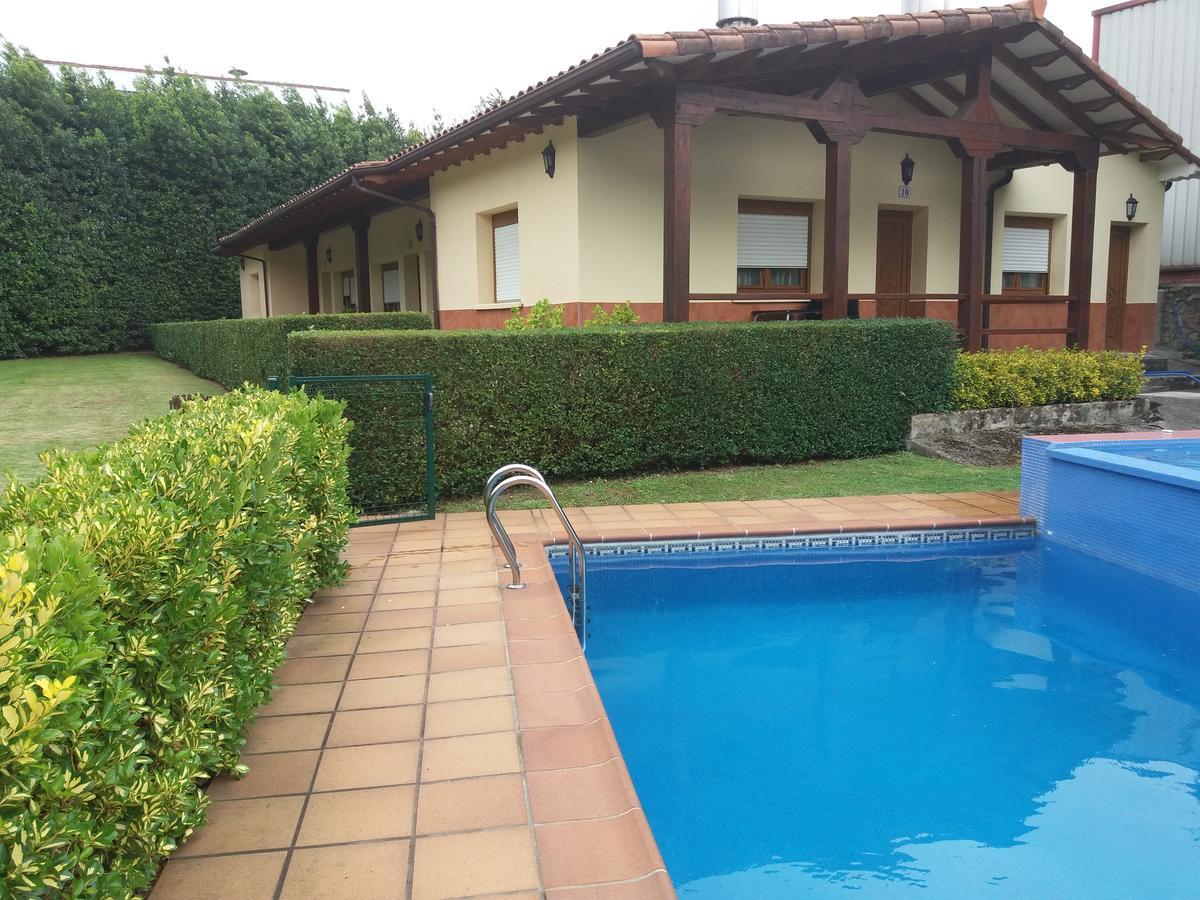 Apartamentos El Cazador San Vicente de Toranzo Exteriér fotografie